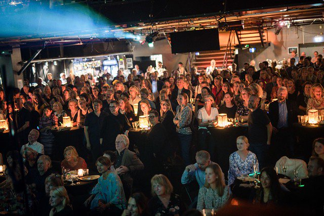 Til #OsloMet-ansatte: Vet du om noen på OsloMet som har utmerket seg på forskning eller forskningsformidling? ow.ly/UfOh50uGUZA  Nominér til FoU- og Formidlingsprisen!