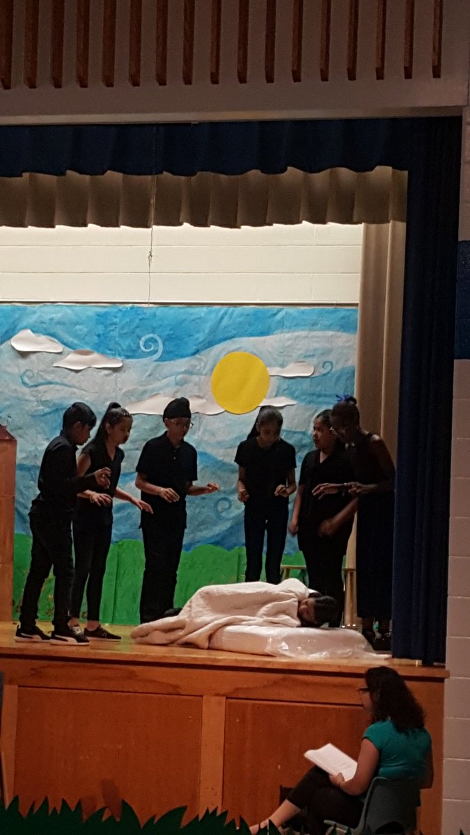 Jack and the Beanstalk... our very own live performance by the Gr 5s. They are ready to blow your mind away. Tomorrow evening Wed, Jun 19! Come one, come all. Tickets only $2 each!!!! @PeelSchools @KimJohnston5 @patrika54 @harjitaujla1 #jackandthebeanstalk #pdsbDrama @PeelArts1