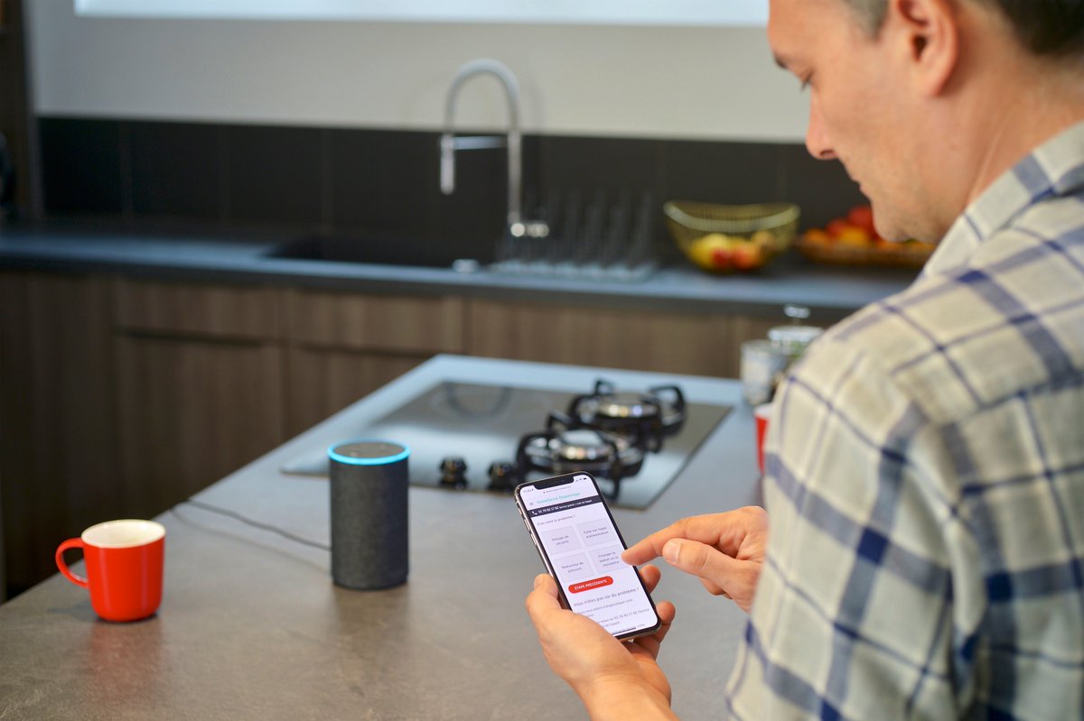 HSVFactory's tweet photo. HomeServe lance le 1er assistant vocal dédié aux pannes de la maison. Disponible sur #GoogleAssistant et #amazonalexa cet assistant virtuel  permet de discuter facilement avec HomeServe. #WeAreHomeServe #GoogleHome #AmazonEcho 
https://t.co/gAz4YPrHtx https://t.co/RCyiFrm0Si