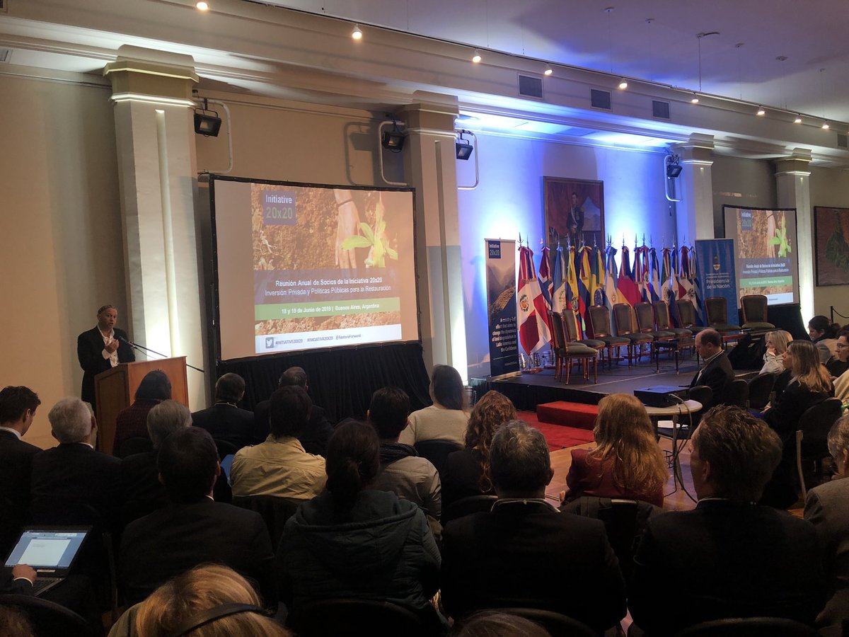 tatohg's tweet photo. En reunión anual de socios de #Initiative20x20 en #Argentina. #gobiernos, #inversionistas y organizaciones de la sociedad civil #OSC discutimos cómo escalar la #restauración de + de 20 millones de hectáreas en #Latam para abonar a #Agenda2030  #AcuerdoDeParís y #DerechosHumanos https://t.co/XSaqjDnm8q