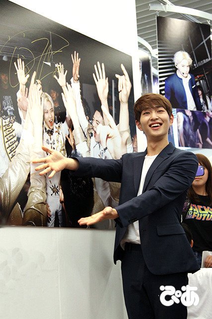 onew pics tweet media