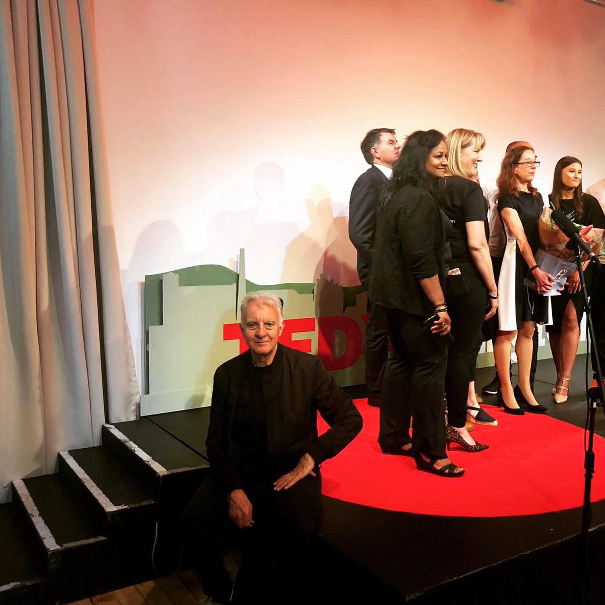 Wow! HUGE Thanks to the amazing <a href="/TEDxBollington/">TEDxBollington</a> for organising a hugely inspiring event at <a href="/BollingtonArts/">BollingtonArtsCentre</a> 
Thank you for the company <a href="/lisatriple3/">Lisa Harper</a> and all the brilliant contributors smashed it out the park!
#ted #tedxbollington #inspiring #learning #education #events