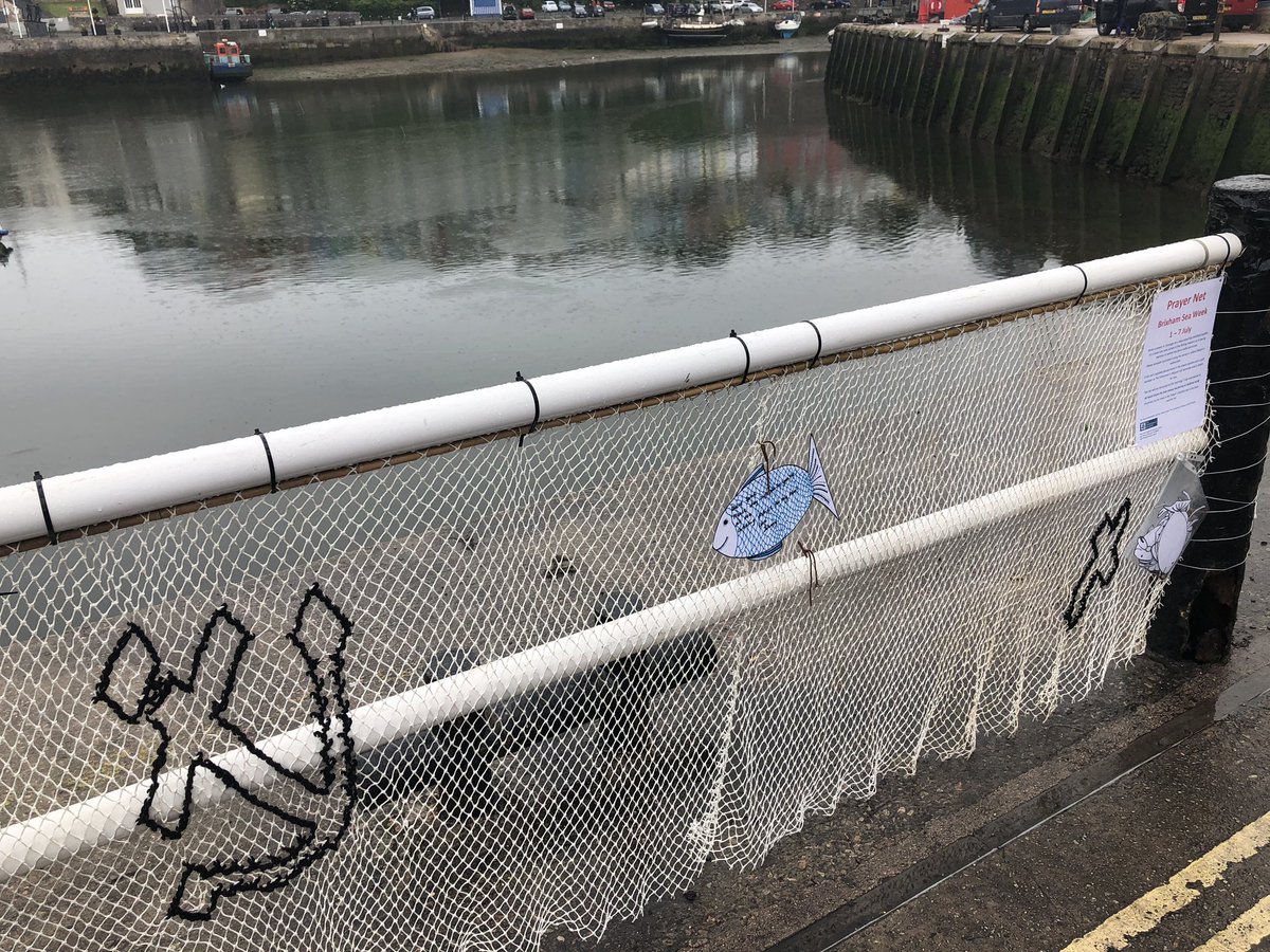 Fab morning, granted a bit soggy, but really good meetings about <a href="/BrixhamUp/">Lighting Up Brixham</a> #harbouroflights &amp; a cheeky <a href="/RockfishBrixham/">RockfishBrixham</a> lunch fitted in.. happy soggy Tuesday all.