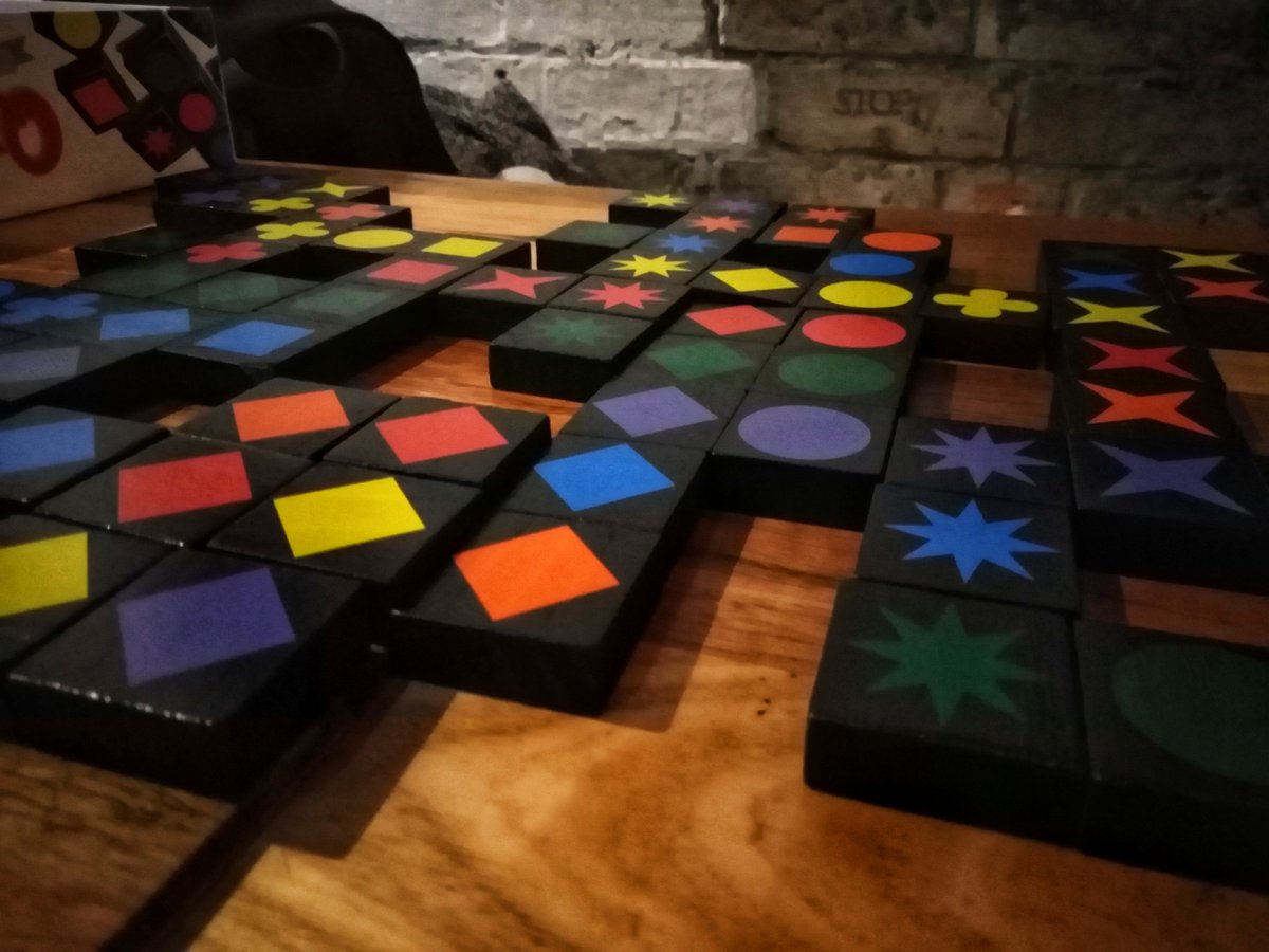 amandafholmes's tweet photo. Exciting. Potential new Southside board game group.... First sesh down #tuesdaygames https://t.co/G78kh4CkV2