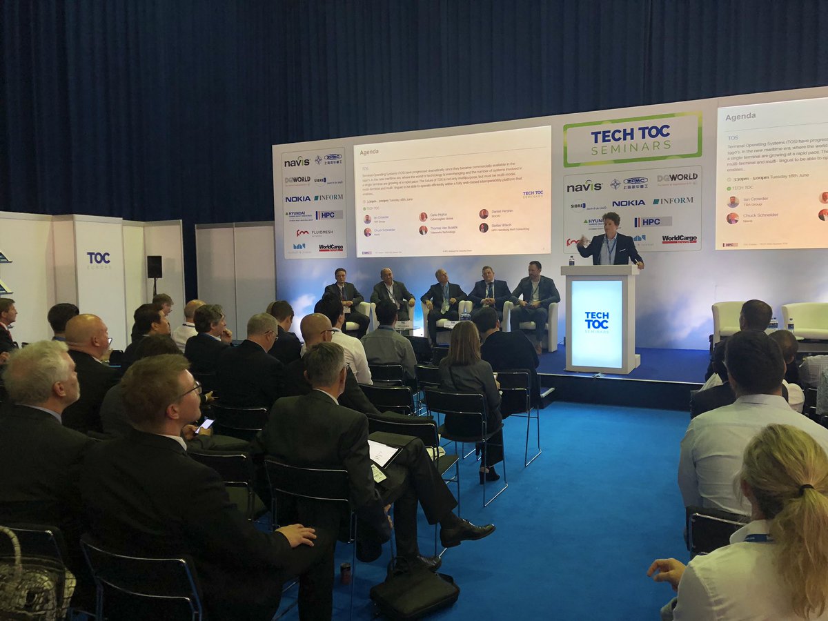 TOCWorldwide's tweet image. Packed #TECHTOC room for the TOS session @TBAplc @Tideworks @Solvo_systems @CyberLogitec @naviscargo