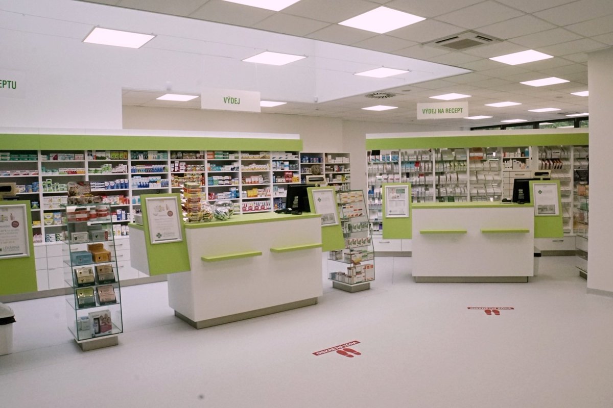 Fakultní nemocnice Motol a Homolka tweet media