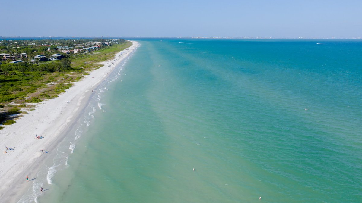 johnrlai's tweet photo. In 2018, 126.1 million visitors came to Florida, an 8th consecutive year of record visitation. 
We had a major storm named Irma that year and still reached those numbers thanks to @VISITFLORIDA. https://t.co/V4DoGkSOCj