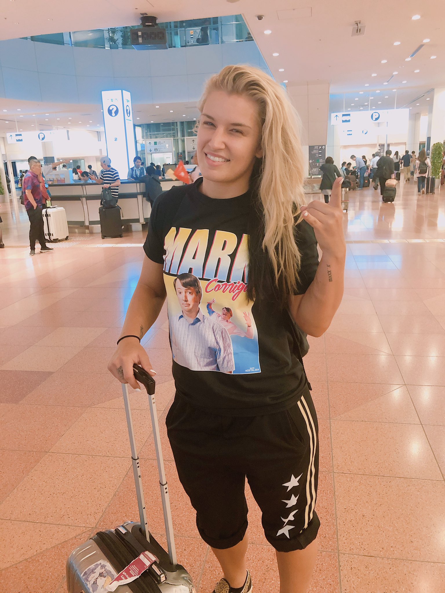 Toni Storm Onlyfans: Beyond The Wrestling Ring - dwd80hb