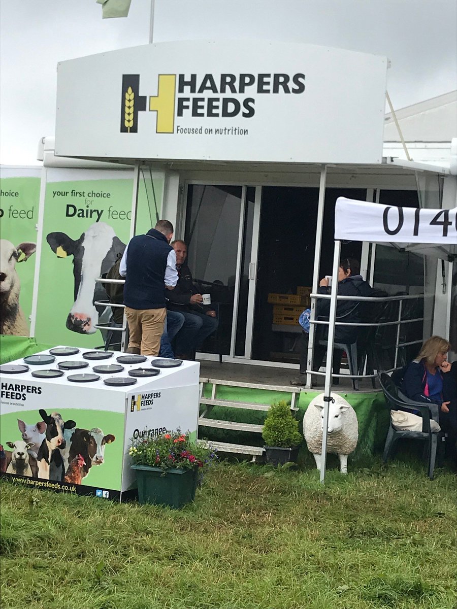 HarpersFeeds's tweet photo. Pasties are going down well at NSA South West today despite the rain showers! #sheep #farming #lambing #sheepbreed #baaa #harpersfeeds #agrifeeds https://t.co/JydTx7vE9j