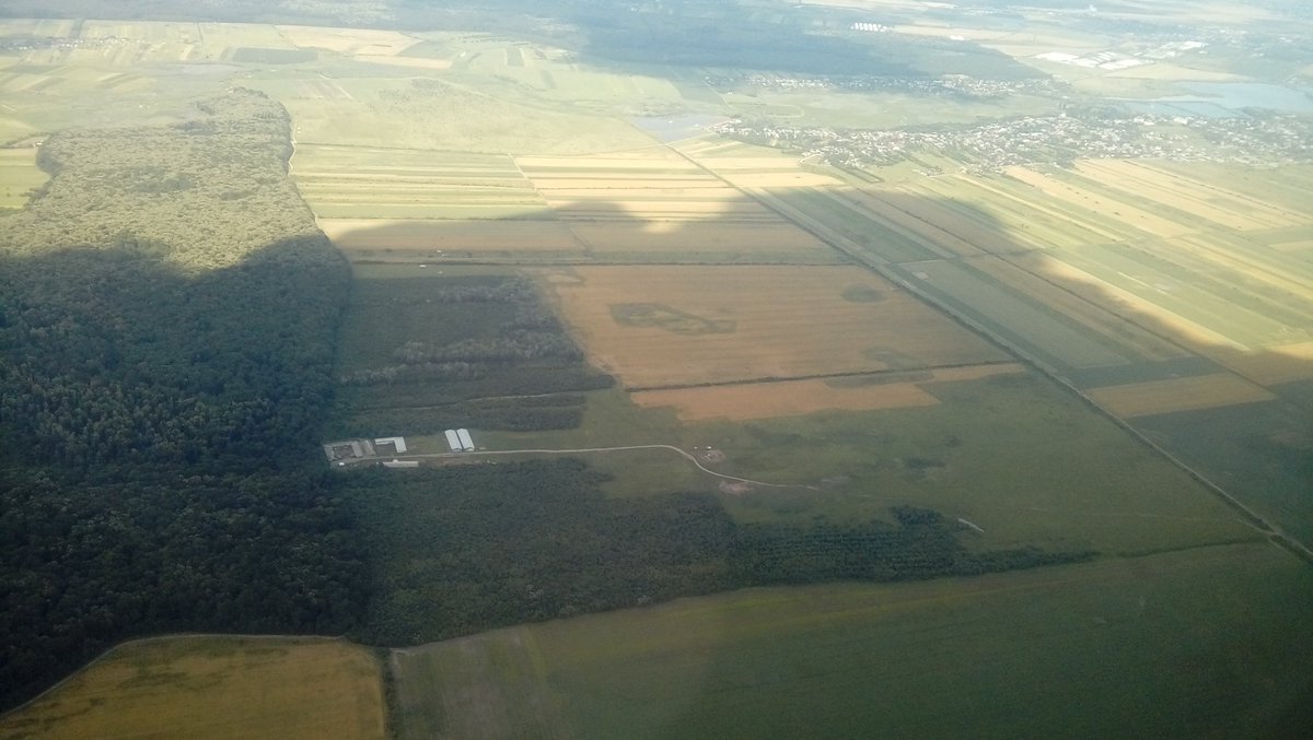 xyzwtf_55's tweet image. Good things always ends fast. 
So does my travel. Back to routine✈😎
#TuesdayMotivation 
#Tueadaythoughts