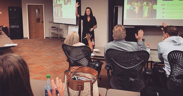 brandiluv's tweet photo. Wowza. @CUNA inspire! Thank you for the opportunity to talk #WYCUP and #LearnLoveKickAss with young professionals. What an amazing week! My heart is full. https://t.co/2n3G4j82ZT