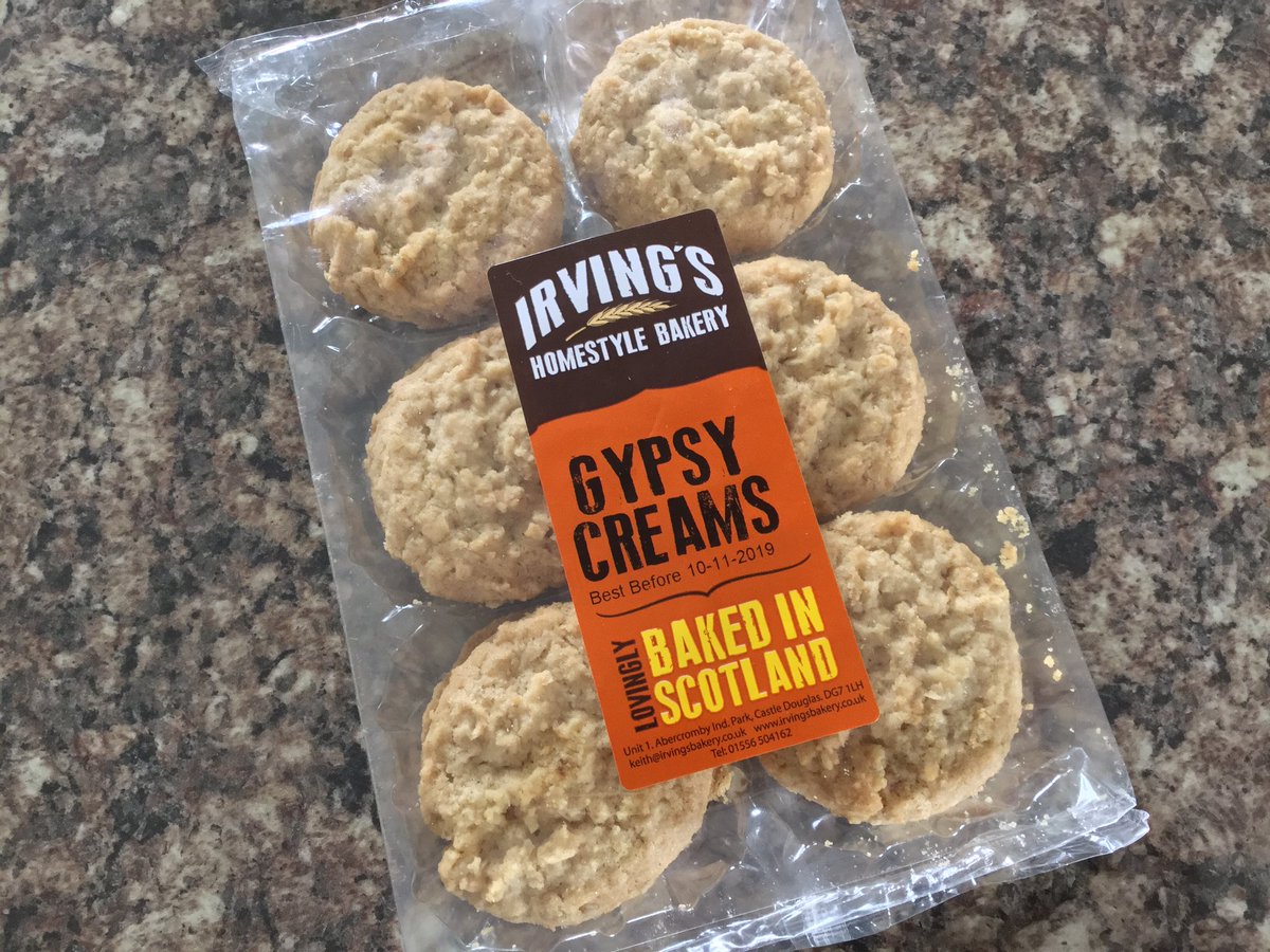 JJRadioRadio's tweet photo. Never had a Gypsy Cream #biscuit 🍪 before but remember you talking lots about them @TedRobbins55.
Looking forward to making some crumbs.
@IrvingsBakery #ScottishBiscuits https://t.co/HdtYDqIONT