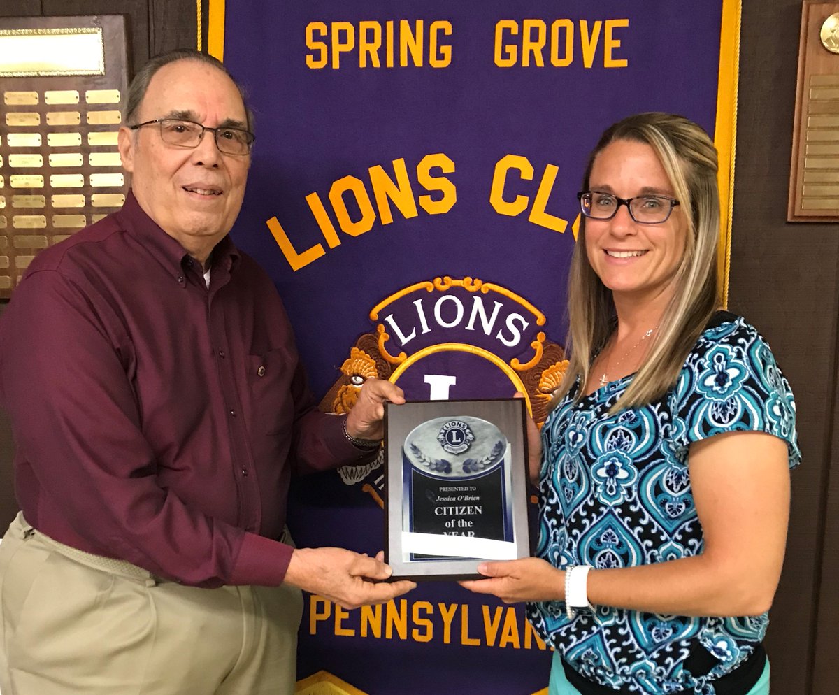 SGSchoolNews's tweet image. SGAHS teacher, Jessica O'Brien, was presented the 2019 Citizen of the Year Award at the SG Lions Club meeting Thursday, June 13th, for her continued dedication and service to Four Diamonds, SG students, and the SG community. Congratulations! #RocketPride
