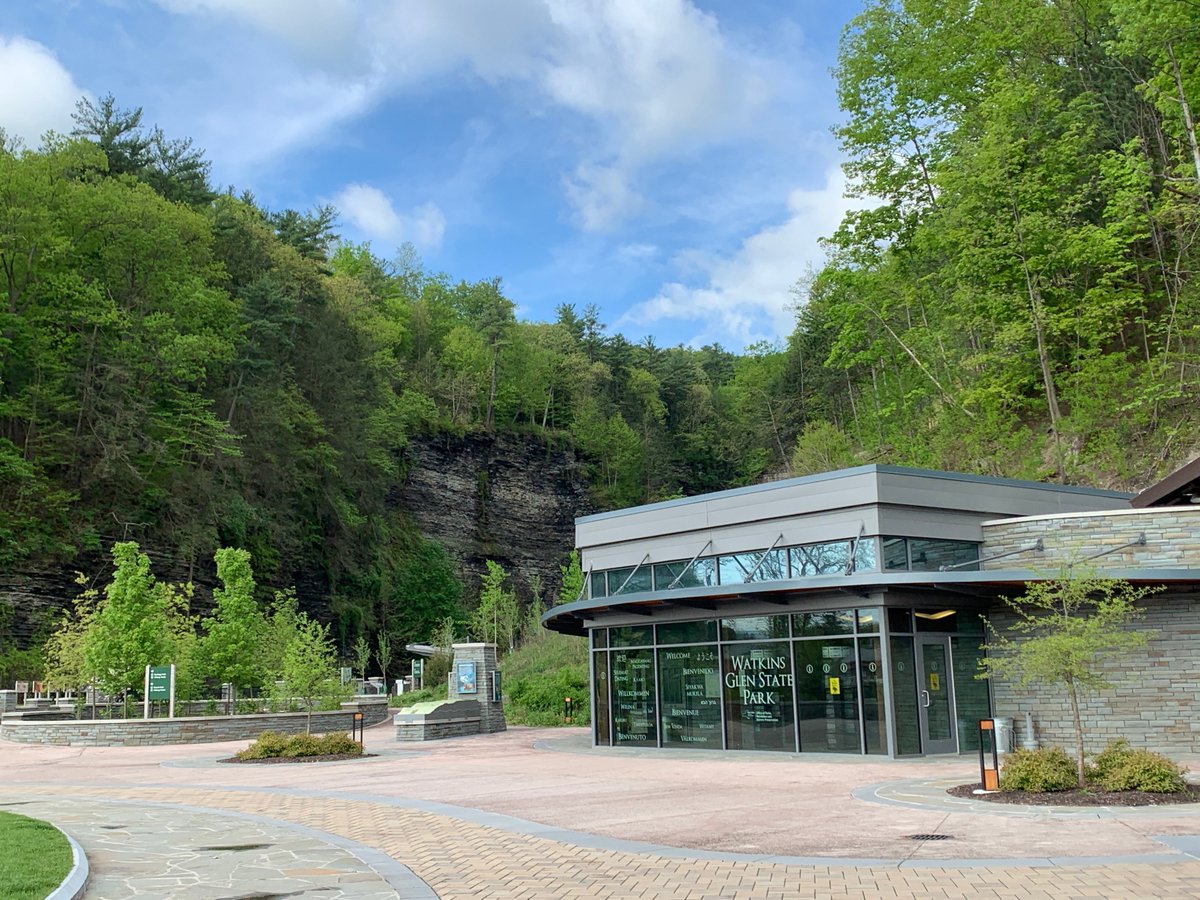 vschamel's tweet photo. RT @debbradb: Visit Watkins Glen State Park in the Finger Lakes region of New York and you'll be wowed by its 19 waterfalls and amazing vistas on the gorge and rim trails! @IFWTWA @tweetNATJA @WGSP_GiftShop @CorningFLX #TravelTuesday #syrstories https://t.co/DBwFoB15v8