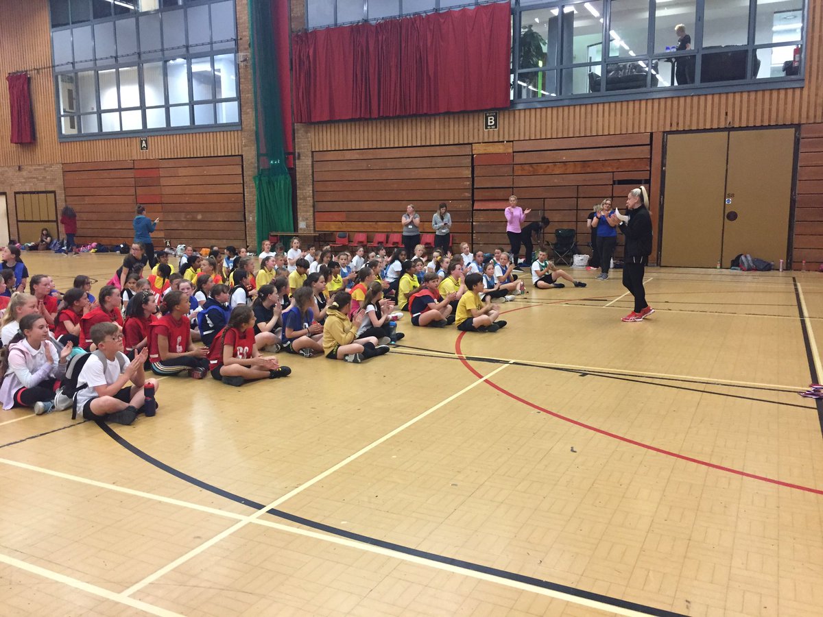 A fantastic day for our schools in Newport today. Looking forward to starting our new league. 
1st place - @LangstonePS 
2nd - @LodgeHillPS 
3rd - Ysgol Ifor Hael 
<a href="/WelshNetball/">Welsh Netball | Pêl-Rwyd Cymraeg</a>  <a href="/NewportLiveUK/">Newport Live</a> 
If you are interested in joining pls contact <a href="/SouthEastWN/">South East NDO</a>