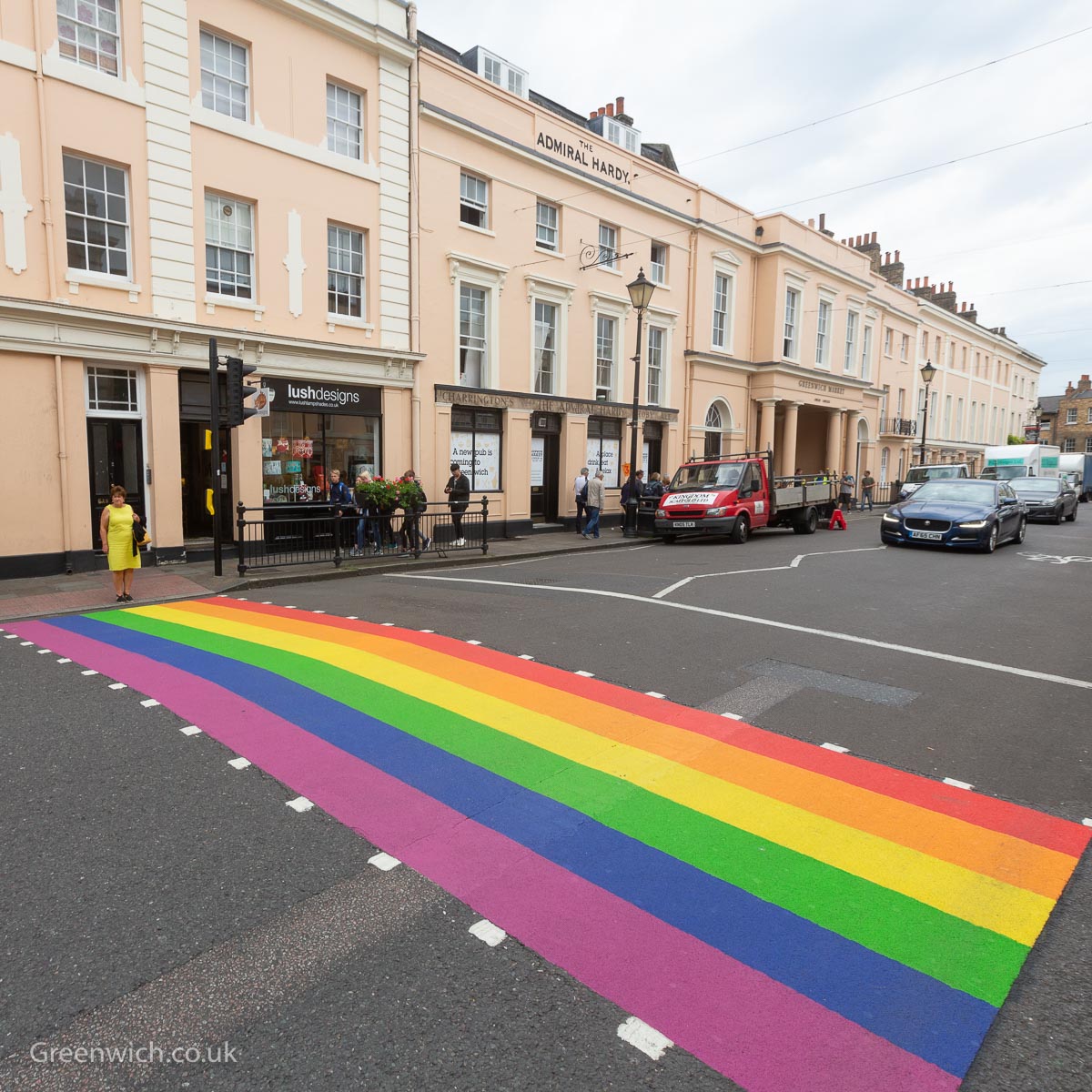 greenwichcouk's tweet photo. Pictures of the newly-installed #pridecrossing in College Approach #Greenwich.

#GreenwichPride #PrideMonth https://t.co/uB3MBqOyiQ