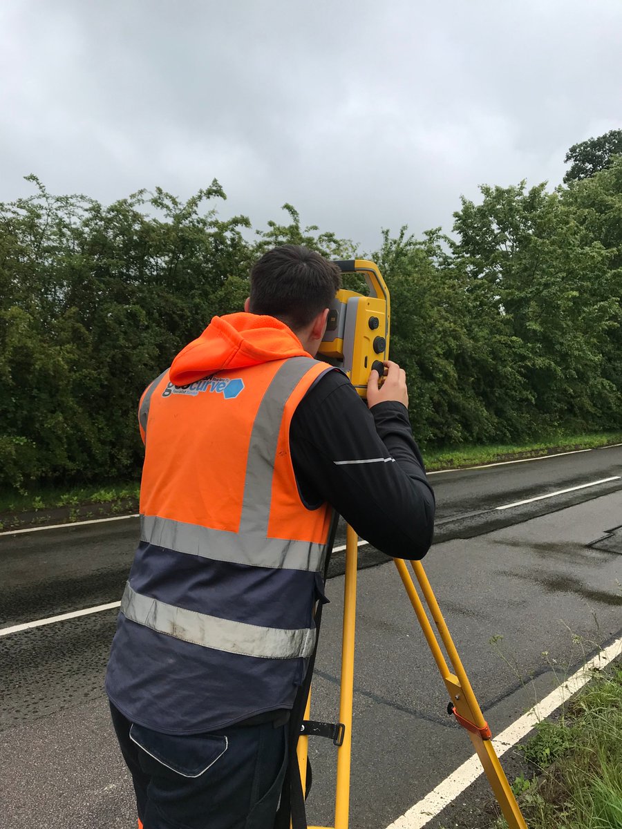 Another busy day out on the road #Ashow
#Construction #Surveying #Survey #Engineering #Topographicsurvey #Pointcloud #surveyors #landsurvey #RMS