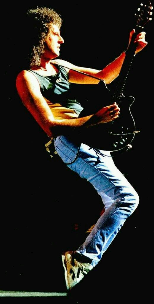 GimmeOneVision's tweet photo. Our dear Doc, Brian May https://t.co/ZUDKoKcrz1