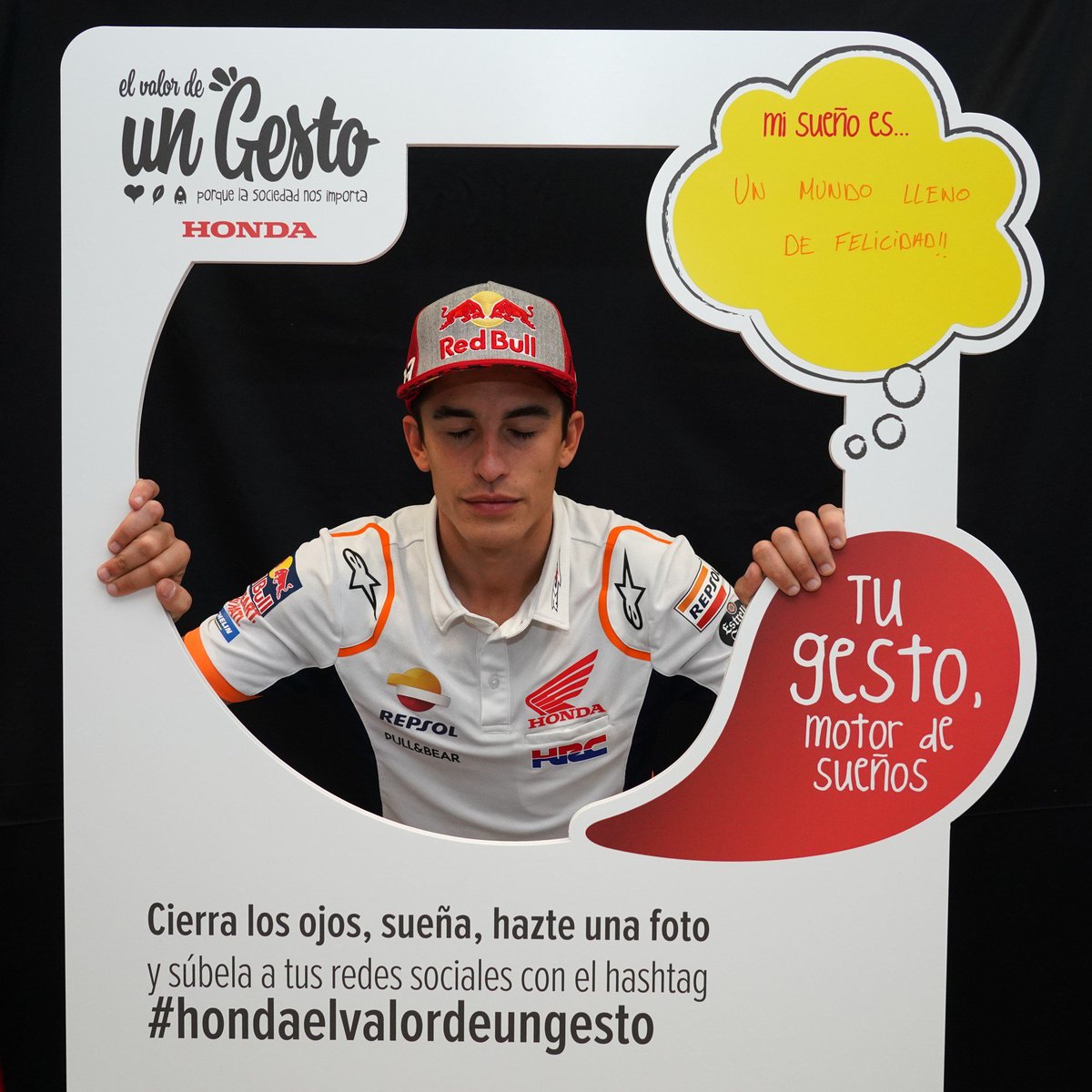 AutoserHonda's tweet photo. ÚNETE AL RETO!En #autoser seguimos colaborando!Cada foto publicada con los ojos cerrados y el #hondaelvalordeungesto,Honda donará 1€ a la Fundación Pequeño Deseo.Los pilotos @marcmarquez93 y @jorgelorezo99 ya se han unido¿soñamos?🌙❤️
Infórmate aquí: https://t.co/jvP99maJjp https://t.co/q1p9vBNh7B