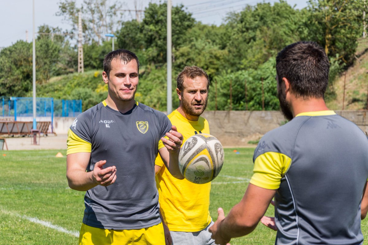 🏉  |  Ils sont de retour ! 

Les Jaune&amp;Noir ont repris le chemin de l'entraînement. La préparation de la saison 2019-2020 est lancée 💥

#TeamUSC