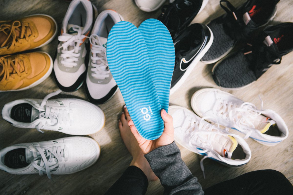 GOcomfortably's tweet photo. Decisions, decisions, decisions…Did you know you make 35,000 decisions a day? Comfort should be one of the easiest. https://t.co/DFHQnlhOwG https://t.co/5glP7ah22W