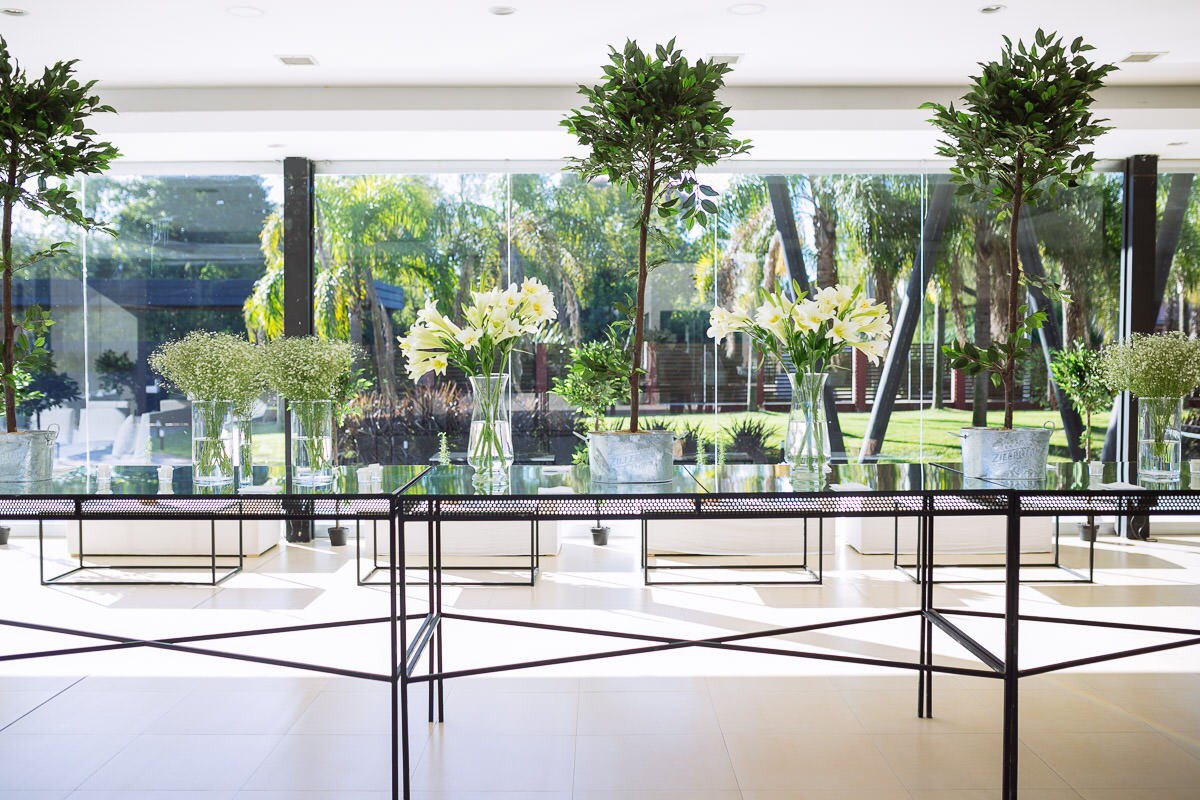 La dedicación de estar en cada detalle hace la diferencia 😍
Ph Rodríguez Mansilla   
Dj <a href="/RepilaDJS/">RepilaDJS</a> -
-
-
#espaciopilar #detallesboda #ambientacion  #casamiento #ceremonia #casamiento #wedding #weddingday #salonparaeventos   #party #eventos #eventplanner #organizaciondeeventos