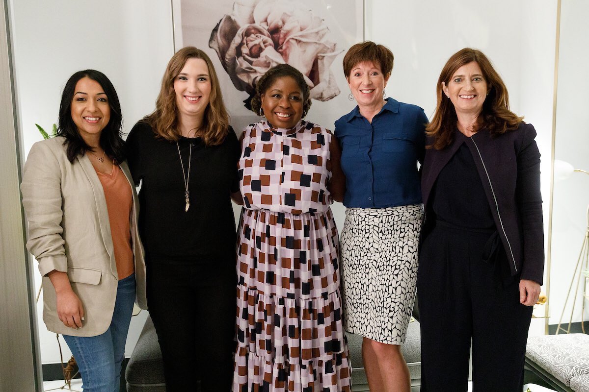 MuffetMcGraw's tweet photo. Thank you @nytimes for inviting me to speak at the new rules summit panel on ‘can you be what you can’t see’.  Great discussion and a terrific networking opportunity for women👊 https://t.co/p18boN0fl5