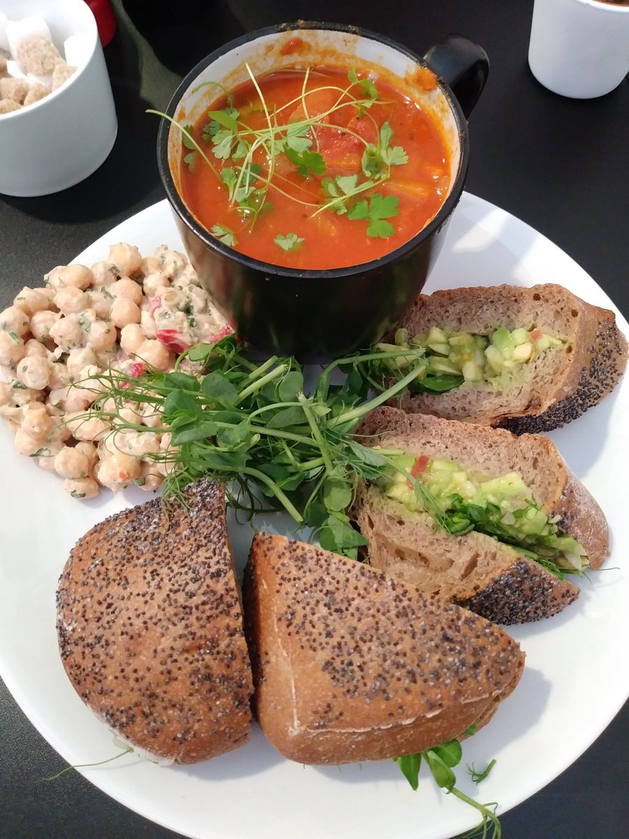 Cara4Animals's tweet image. Nice #vegan lunch @FrameworkLpl 
#Liverpool 
#GoVegan