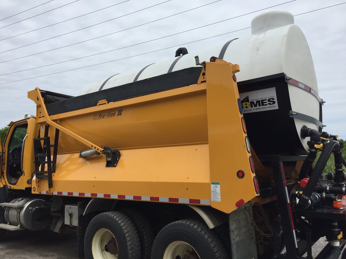 RMESinc's tweet image. Another tank plumbed, fitted and ready to spray. Thank you for your business @LifeinKearney