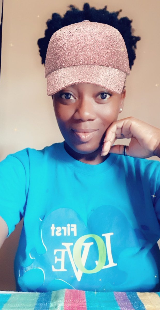 miz_akwele's tweet photo. Just following suit @winnie_sofeeah @iamkwesichina 
Just adding @iAmDanielDadzie kɛkɛ

#VanityTuesday https://t.co/kzu2lW2P0F