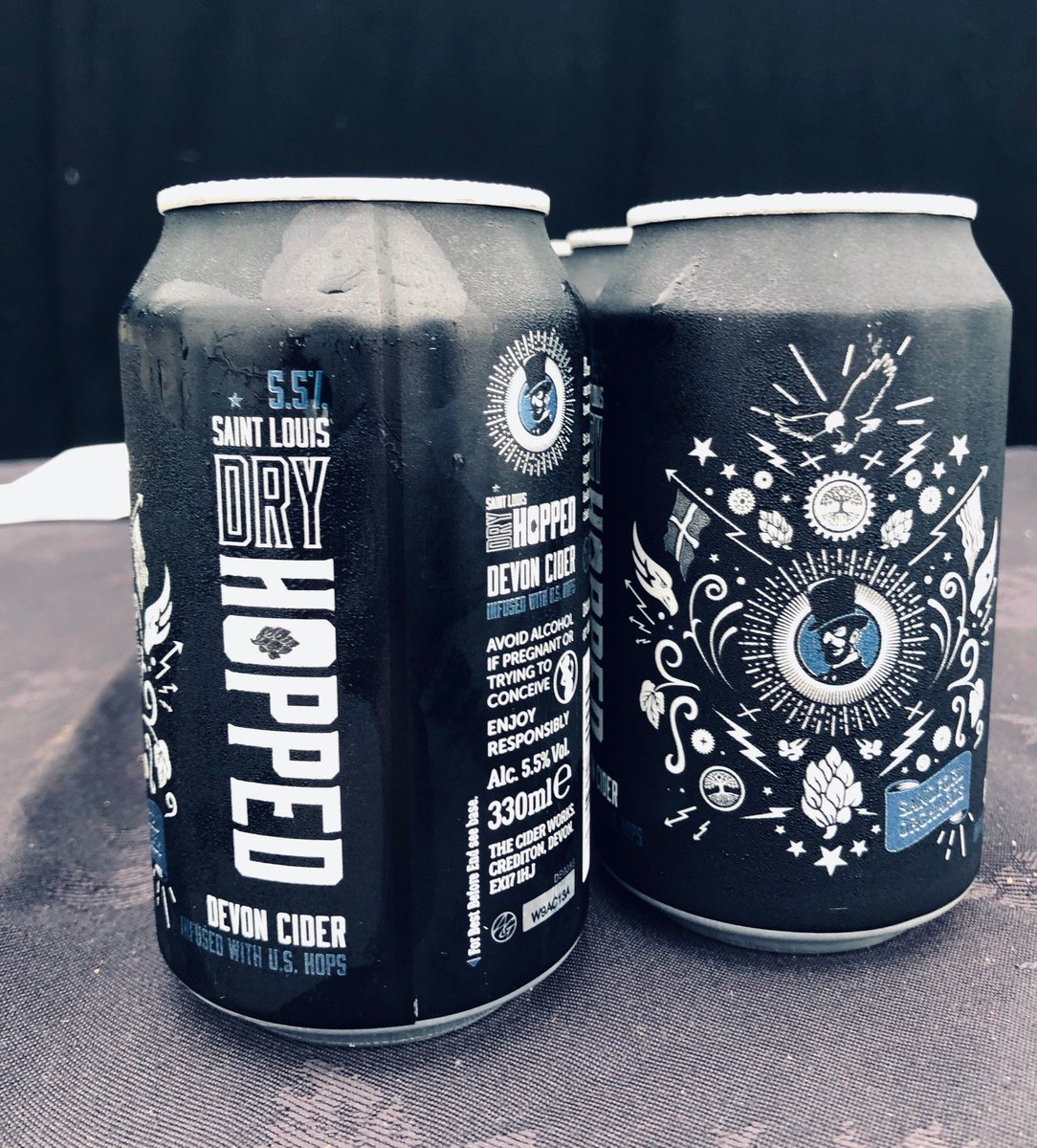 NorthamptonFest's tweet photo. NEW CIDER ALERT: Torn between #craftbeer and #cider? We have the answer - #Devon craft cider expertly infused with #hops from the US - citrus aroma and clean, hoppy finish in these cans of St Louis Dry Hopped. Find them at this weekend's #Northampton #Sausage and Cider #Festival! https://t.co/9iYftHgPyg