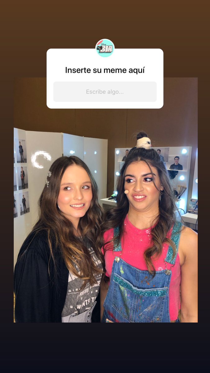 songzuerfan23's tweet photo. @belasouzaisa con larissa πππππππππππππππππππππ#disneybia #bstage #Binuel #disneychannel #laix #laixlife #fundoom #chicos #chicas #isolio #bia2019 #disneybia2019 #bia2019 #disney #TourBia2019 #BiaFacts https://t.co/z2aDDYoGKa