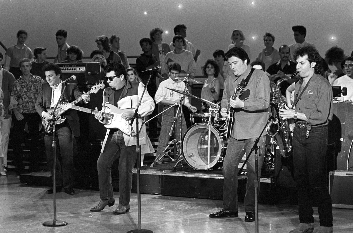 "How Will the Wolf Survive? Answer: easily."

This week marks the 35th anniversary of "How Will the Wolf Survive?" 

Check out this article from <a href="/people/">People</a> in 1985 about Los Lobos' early successes after this album's release. people.com/archive/out-of…