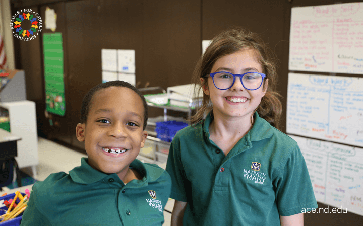 timothytwill's tweet photo. Thanks for 3 great years building @HPL_ND, @eanthony_ND! We'll miss you and good luck at @UniofOxford! 

Read her final HPL blog here (with a teaser for our next installment!):
https://t.co/2nzEzv5sXh

@ACEatND #blendedlearning #HigherPoweredLearning https://t.co/dQ3ykecJyA