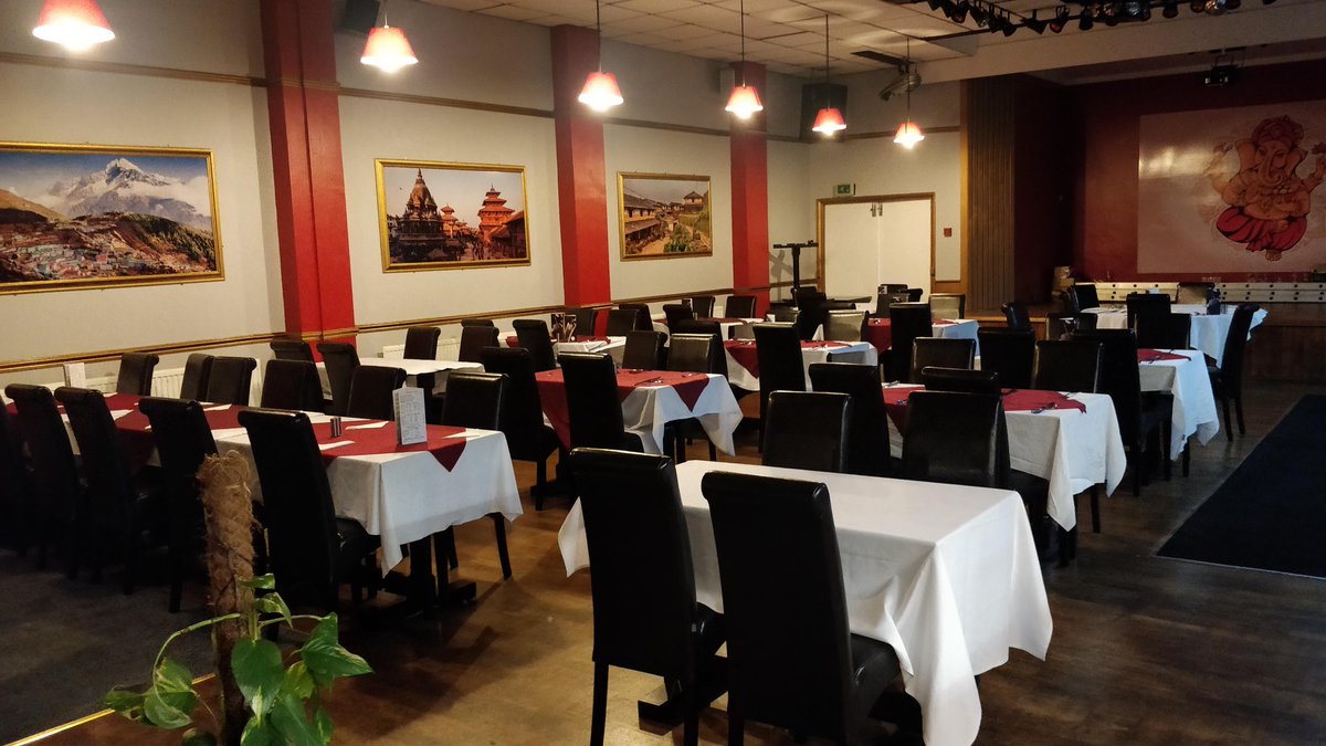 GurkhaJunction's tweet photo. Hosting a sports club dinner? 

Golf, football, cricket club member?⚽⛳🏏

We can cater for many events.

We even have a stage for the speeches! 

Call us to discuss on 01623 629180 or come and take a look around...

#sportsclub #footyfan #mansfield https://t.co/whMUGToD0y
