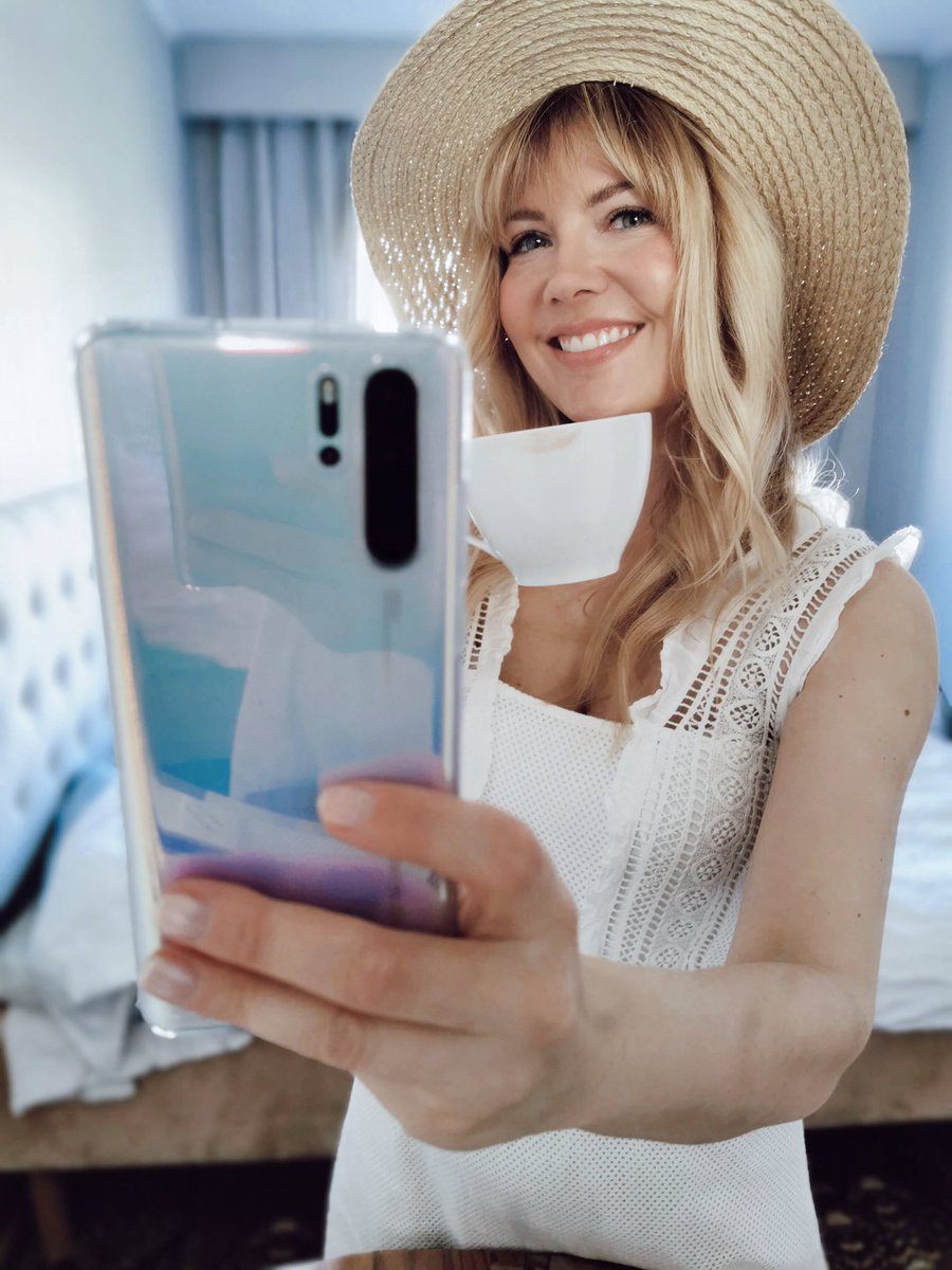 Arvon Instagramin puolella Huawei P30 Pro -puhelimen! Jos kiinnostelee niin seuraa mua ja osallistu kisaan linkistä 💎 Kaupallinen yhteistyö: Huawei

instagram.com/p/By2ywFkntWE/…