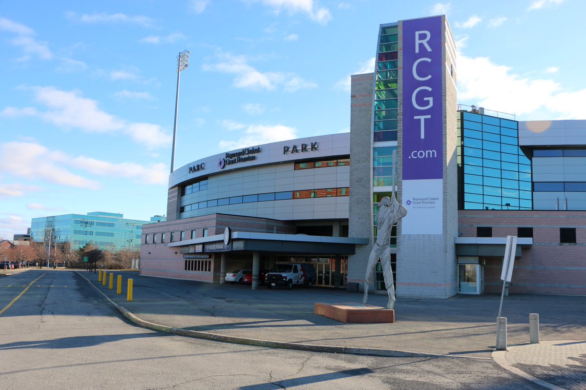 baseball52395's tweet image. ⚠️ GIVEAWAY ⚠️
Box suite up for grabs Fri. June 21 courtesy of @​RCGT

Enjoy Country Night &amp;amp; a doubleheader @ 5:05pm in comfort! 🤠

RT &amp;amp; fill in the blank:
"I enjoy ____ at RCGT Park."

Only 1️⃣ lucky fan will be chosen across ALL our social platforms... why not post on all 3? 😏