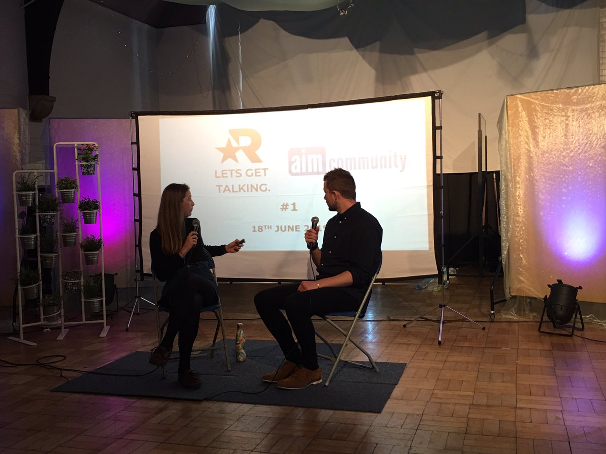 GordonFong's tweet image. @letsRI5E together....