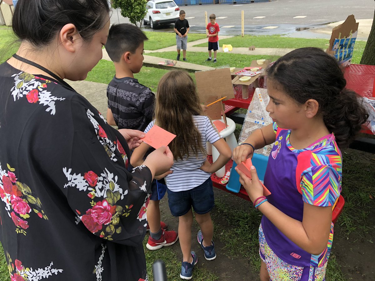 MTL_Poolaw's tweet photo. #mathcarnival #EOY #ilovemyschool https://t.co/ygbv2kvrV2