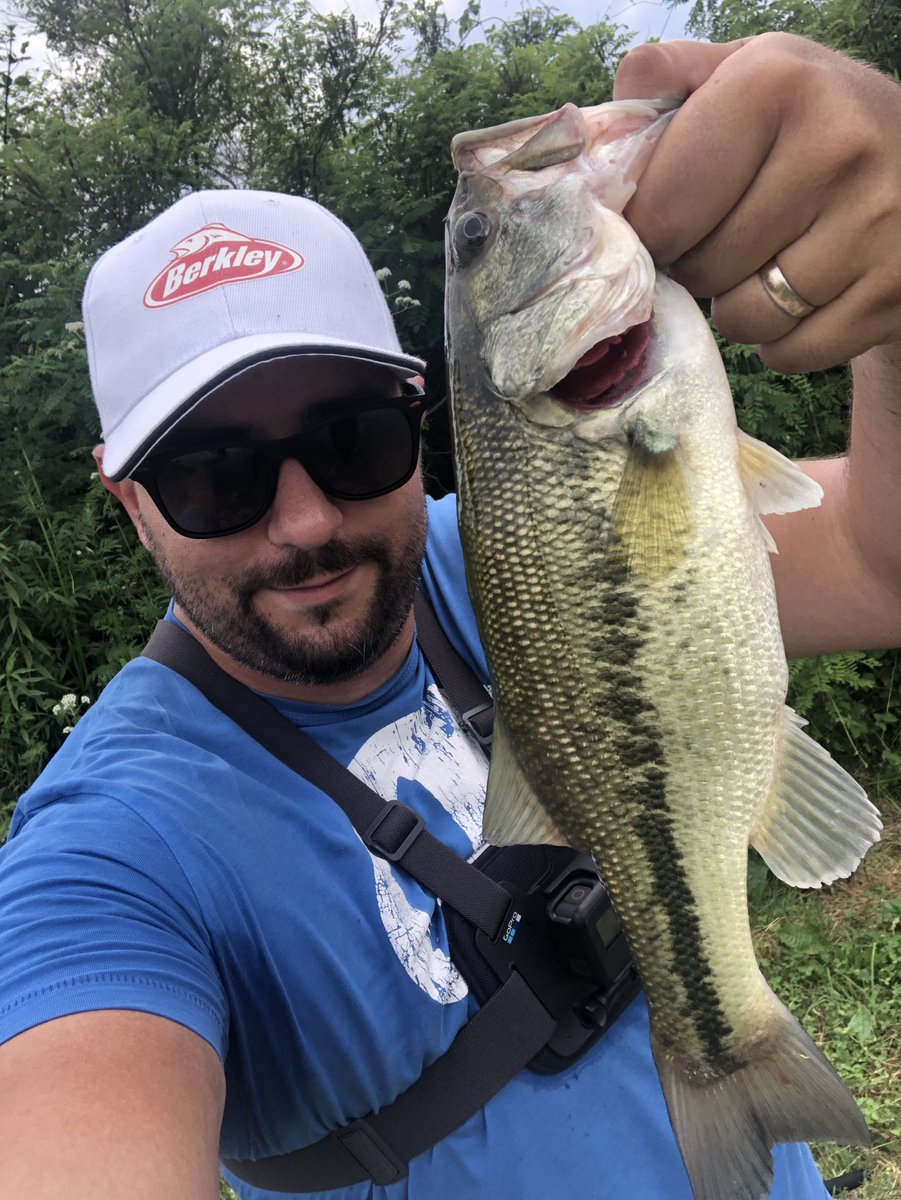 bassterYoda's tweet photo. I really love Mitchell/Berkley combination;)
#BerkleyFishing 
#HollowBelly 
#CatchMoreFish
#MitchellFishing
#MitchellTraxx 
#Mitchell308Pro 
#X9braid 
#BerkleyTrileneFluorocarbon https://t.co/1OEwDonzrZ