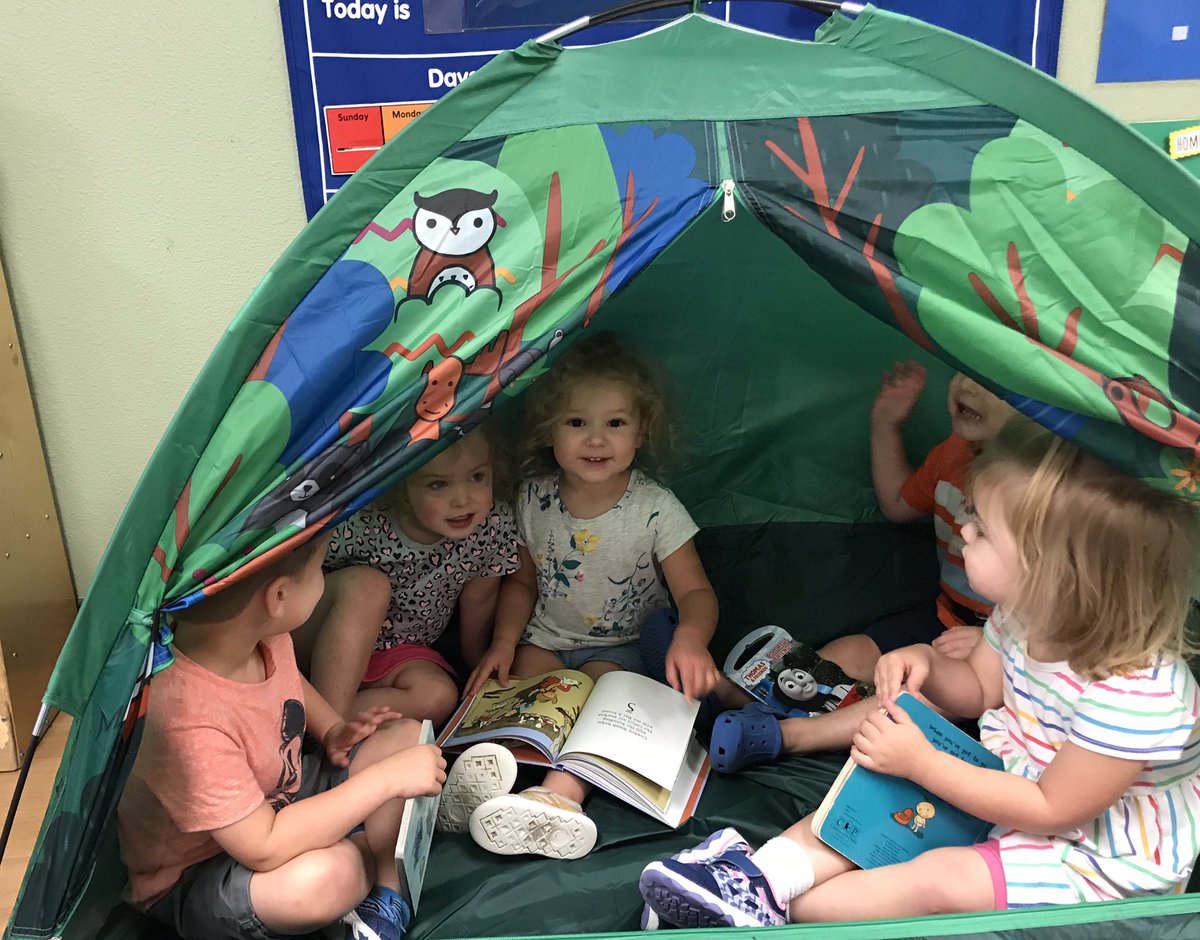 ECDC Bumble Bee tweet media