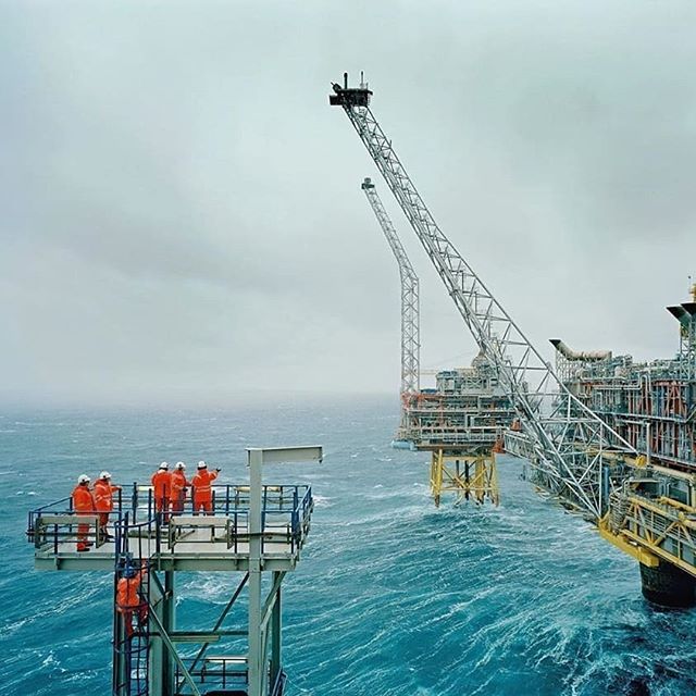 offshorejobs's tweet photo. Look at that #roughsea.
-
-
-
-
Credit: dean.norris62
Follow offshorejob_com
-
-
-
-
#offshore #offshorelife #offshorelifestyl
#oilrig #OilRigs #oilriglife #Anchor
#oilandgas #sailor #ship #shiplife #seaman
#seamen #maritime #marineengieneering
#merchantnavy #offshorejob #offsh https://t.co/KWF2dHhf9l
