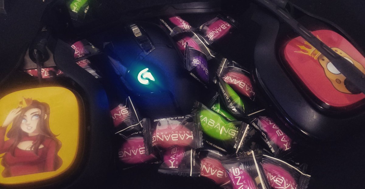QueenFPS__'s tweet photo. Kabang while you game ๐๐
These energy candies are BOMB.
๐๐๐๐ @KABANGCANDY #EnergyCandy https://t.co/ruj1bxQlUU