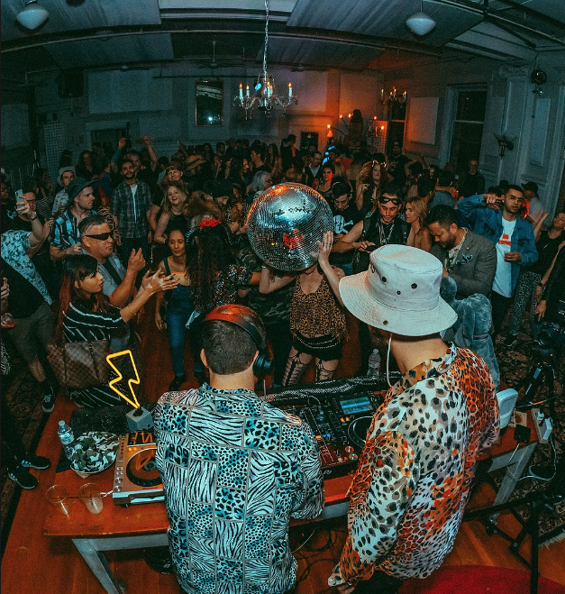 PythianStudios's tweet photo. It's always a party when #LocalHeroes rents our space!
*Photo courtesy of Local Heroes
#portland #downtownpdx #pythianstudios #portlanteventspace https://t.co/6hJRMbCUib