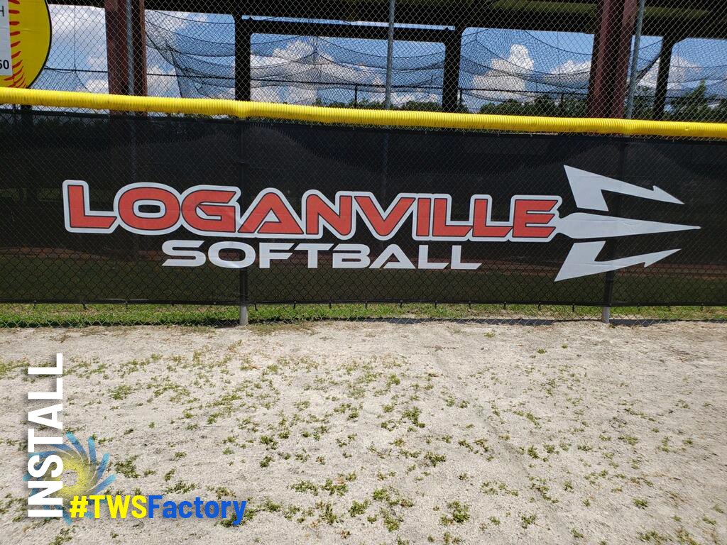 WindscreenFctry's tweet image. We take pride in our projects being made in-house and custom for any client who wants it.  When we make that custom job happen, make sure you post plenty of photos and use our hashtag so everyone can see your new stuff! #TWSFactory #largeformatprinting #windscreen #flatbed