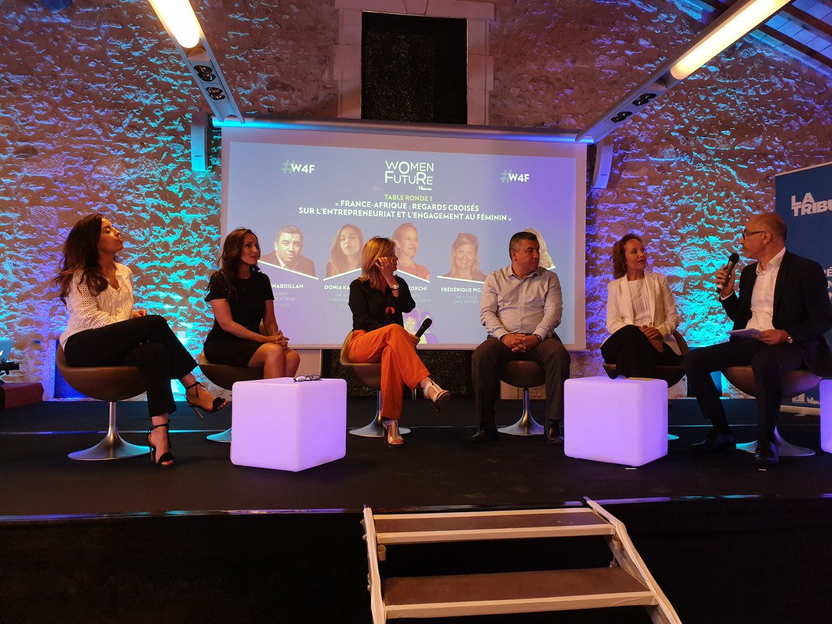 1e table-ronde de #w4f sur le sujet "France-Afrique : regards croisés sur l'entrepreneuriat et l'engagement au féminin"