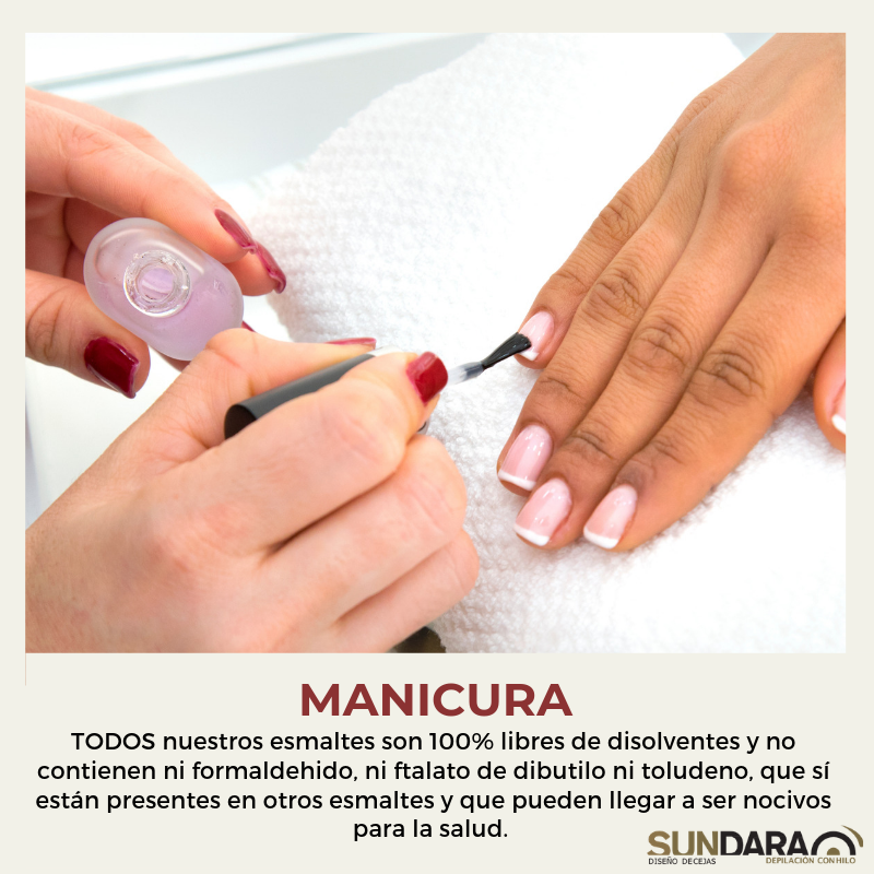 En nuestro servicio de manicura nos preocupamos por darle la mejor atención a tus manos y, es por ello, que no utilizamos cualquier tipo de esmalte 🙅 
#sundara #sundarabelleza #diseñodemiradas