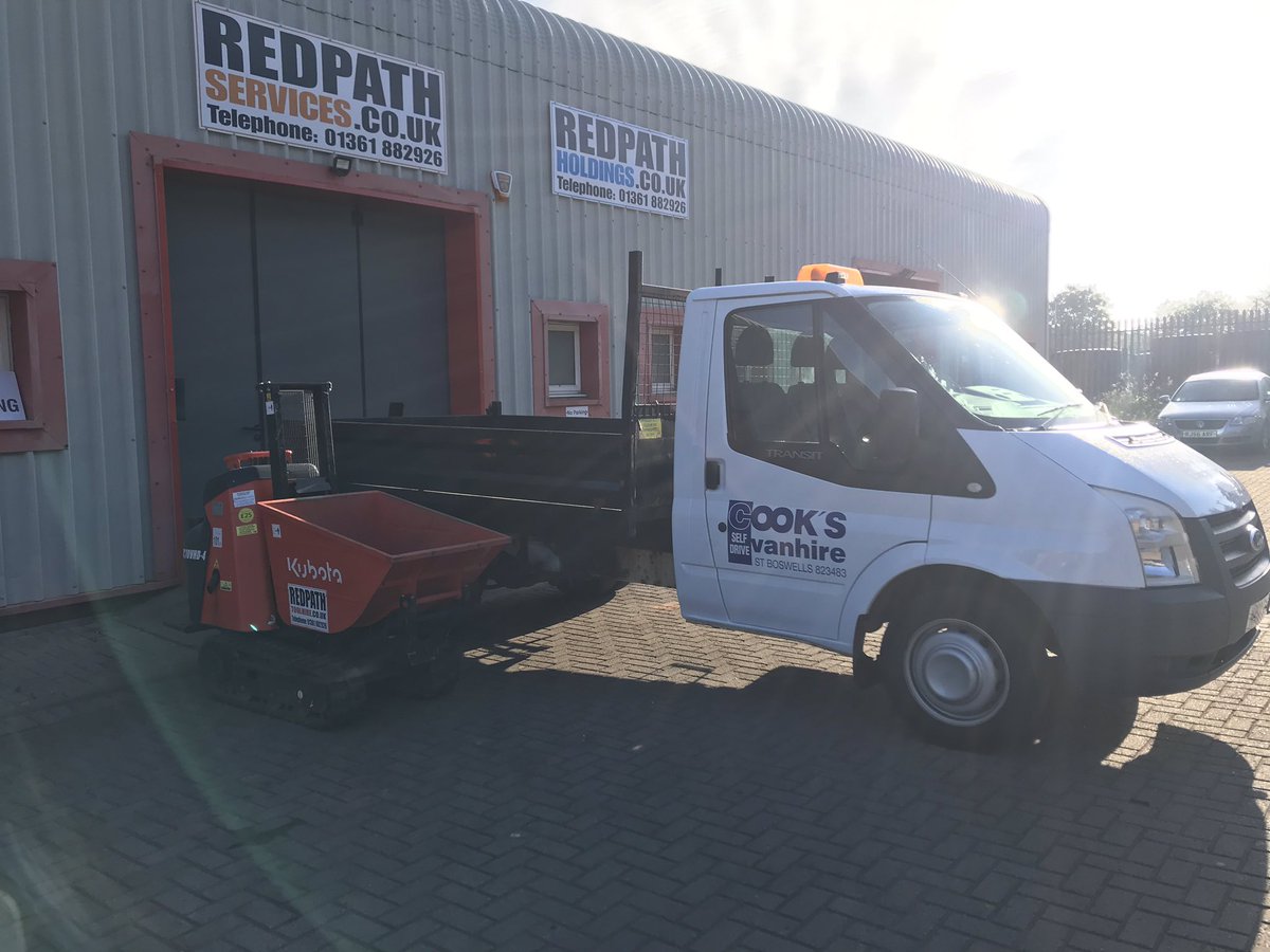 RedpathHire's tweet image. Customer was looking to hire a tipping vehicle and mini tracked Dumper for a project in Swinton this morning. We sourced the vehicle through Cooks Van Hire and supplied our own mini tracked Dumper.

#customerservice #redpath #cooksvanhire #partnership #onestopshop #totalservice