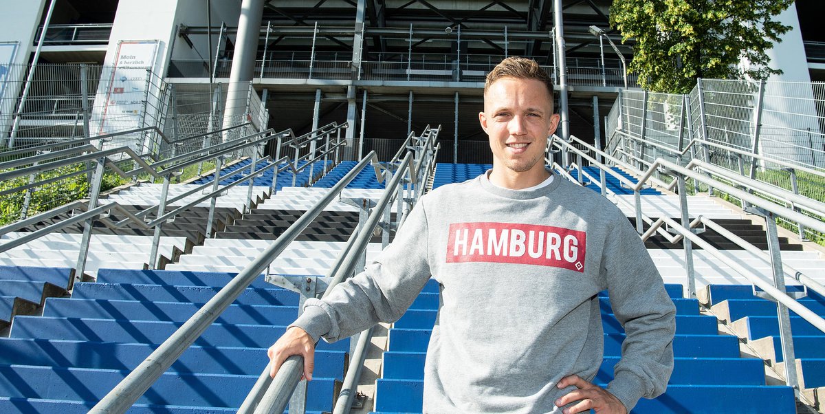 Der eine stellt sich im Video zum Interview, der andere im Podcast exklusiv bei uns: Die beiden Neuzugänge @SonnyKittel10 und Jan <a href="/Gyamerah/">kwame gyamerah</a> sprechen über ihre Beweggründe, zum <a href="/HSV/">Hamburger SV</a> zu wechseln. Im neuen Blog "Er hatte mich schon nach dem ersten Gespräch":

rautenperle.com/content/er-hat…