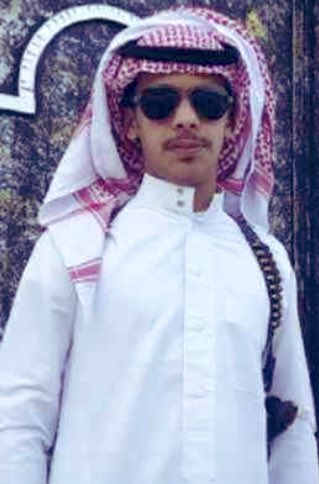 HUn0z's tweet photo. نُبارك لأخينا/ دوخي بن عبيد بن علي الزيادي
بمناسبة عقد قرانه على كريمة 
أخينا/ظافي بن مبارك بن عبدالرحمن الزيادي،
نسأل الله ان يتمم لهم بخير. https://t.co/wpeEPUuHyR